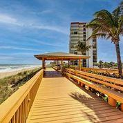 ISLAND CREST CONDOMINIUM - Residential