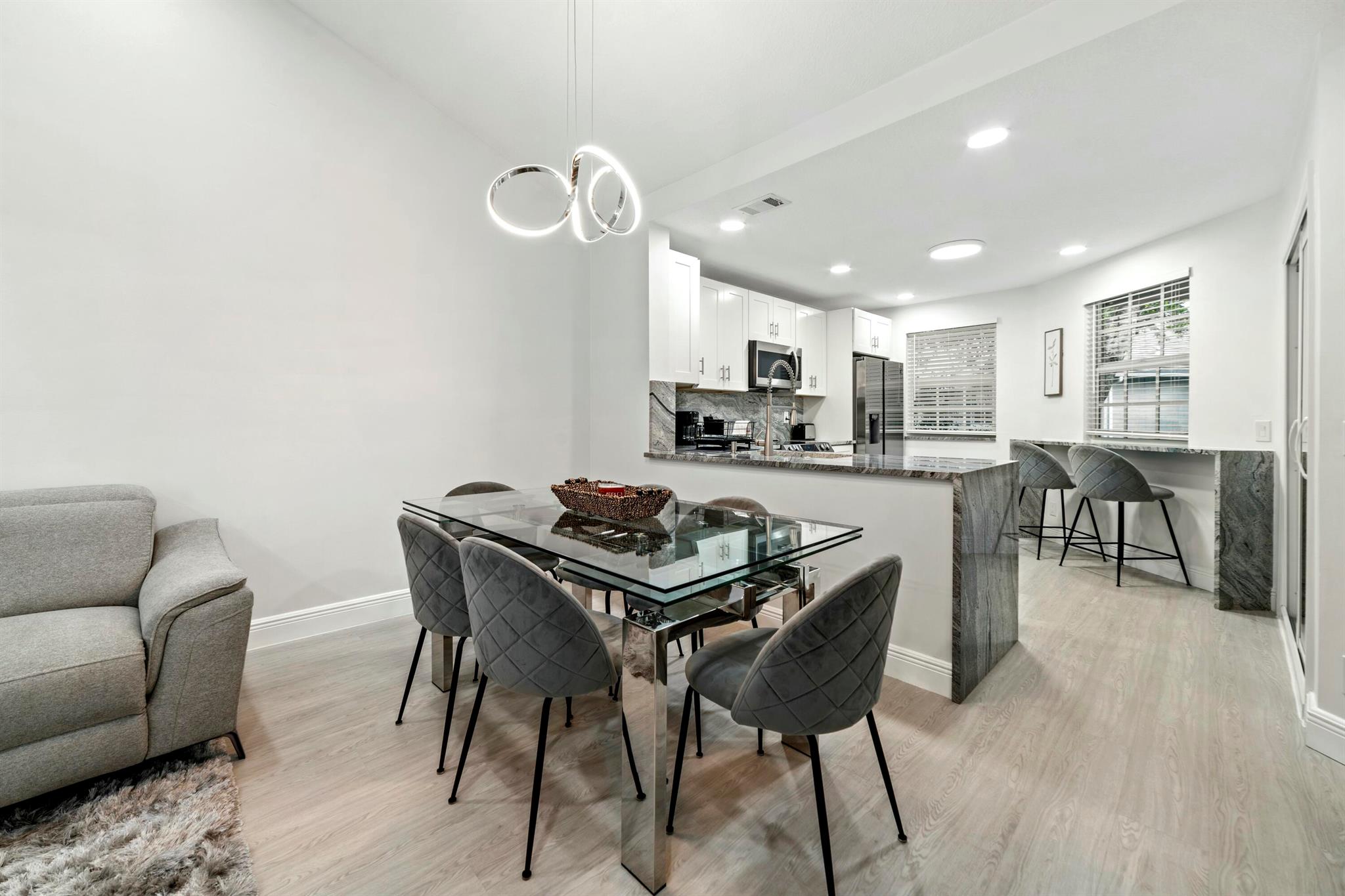 PLUM AT BOCA POINTE CONDOS ONE THRU 15 FILED IN OR - Residential Lease