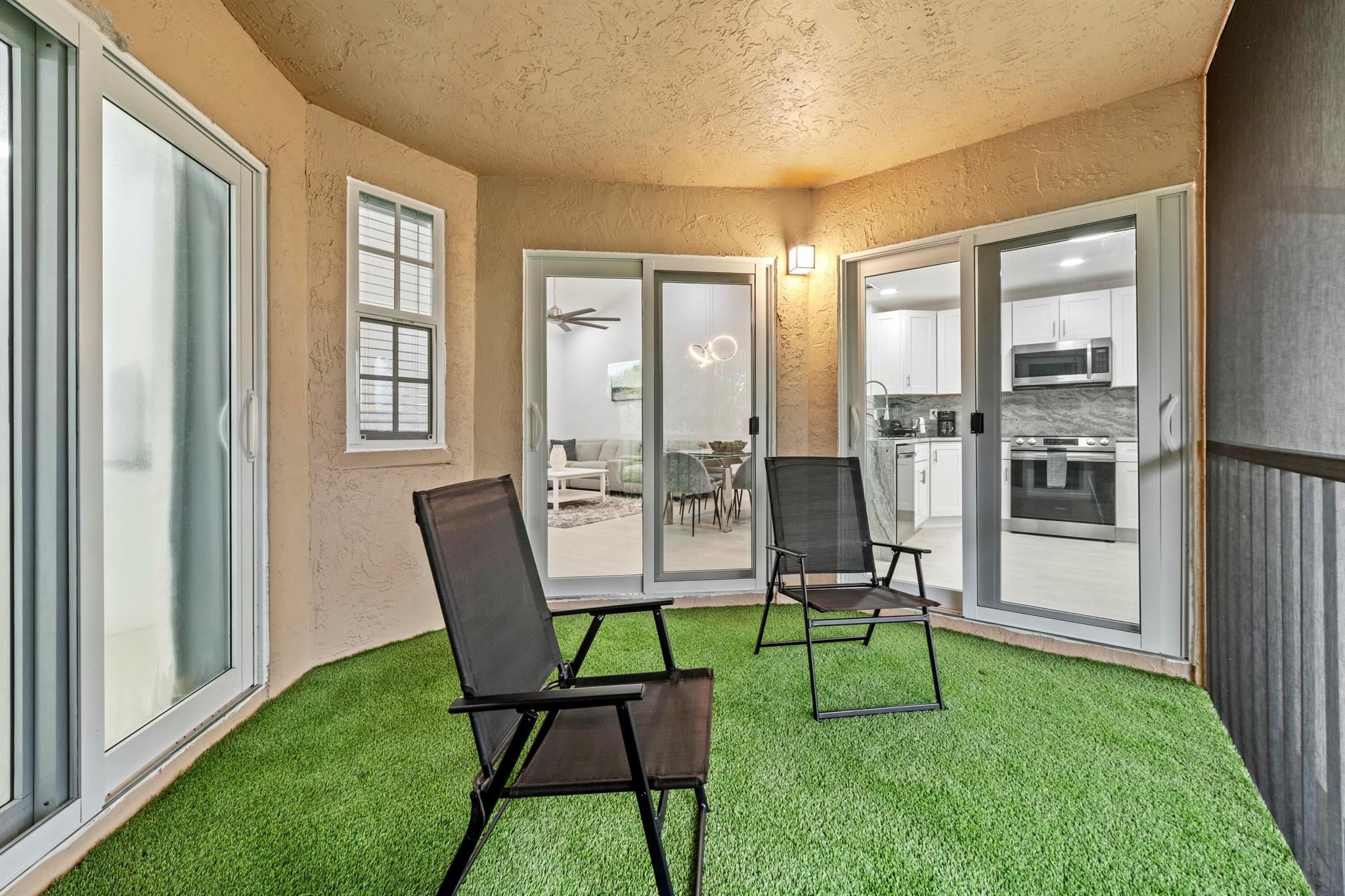 PLUM AT BOCA POINTE CONDOS ONE THRU 15 FILED IN OR - Residential Lease