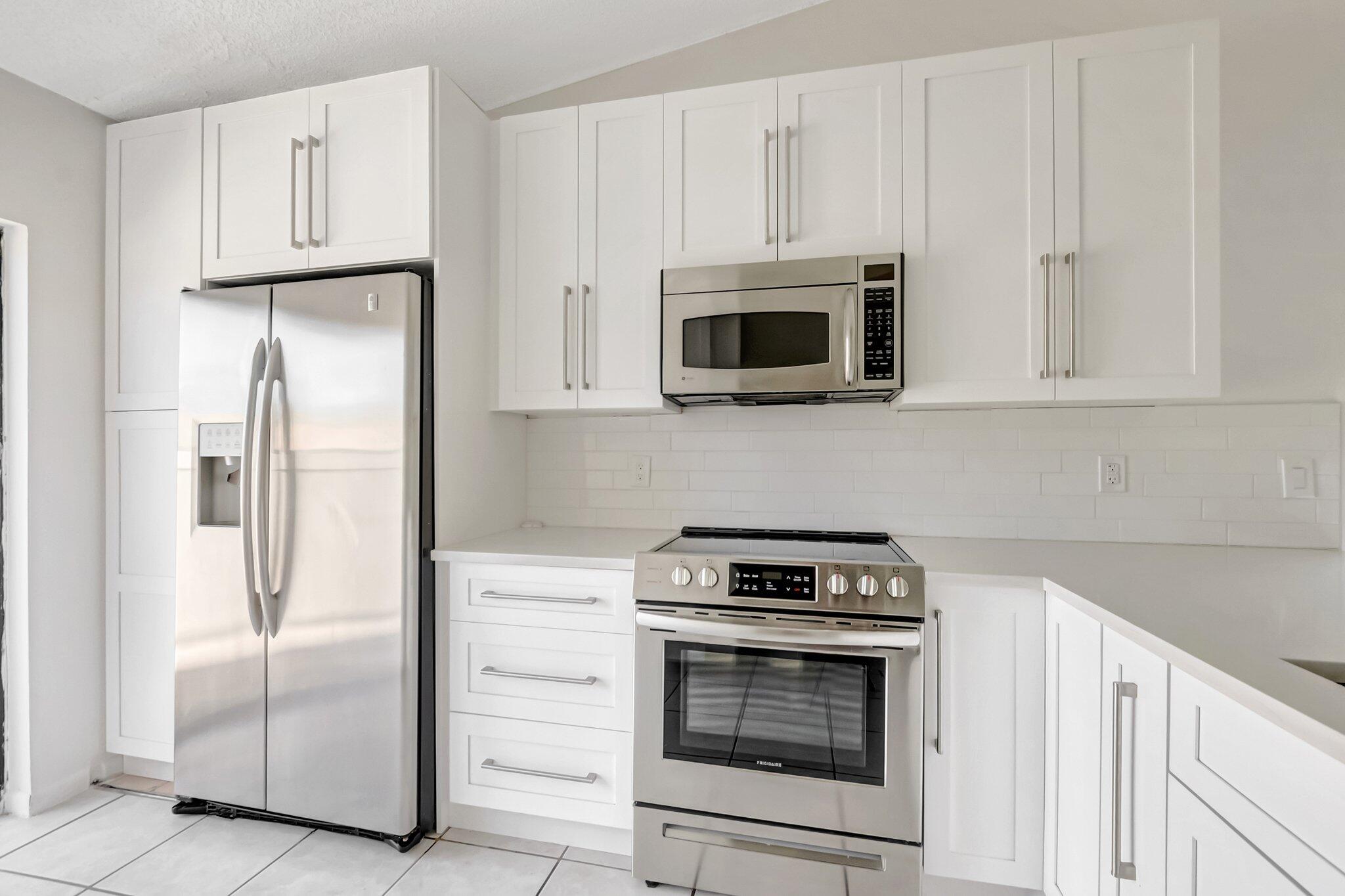 BOCA BEND - Residential Lease