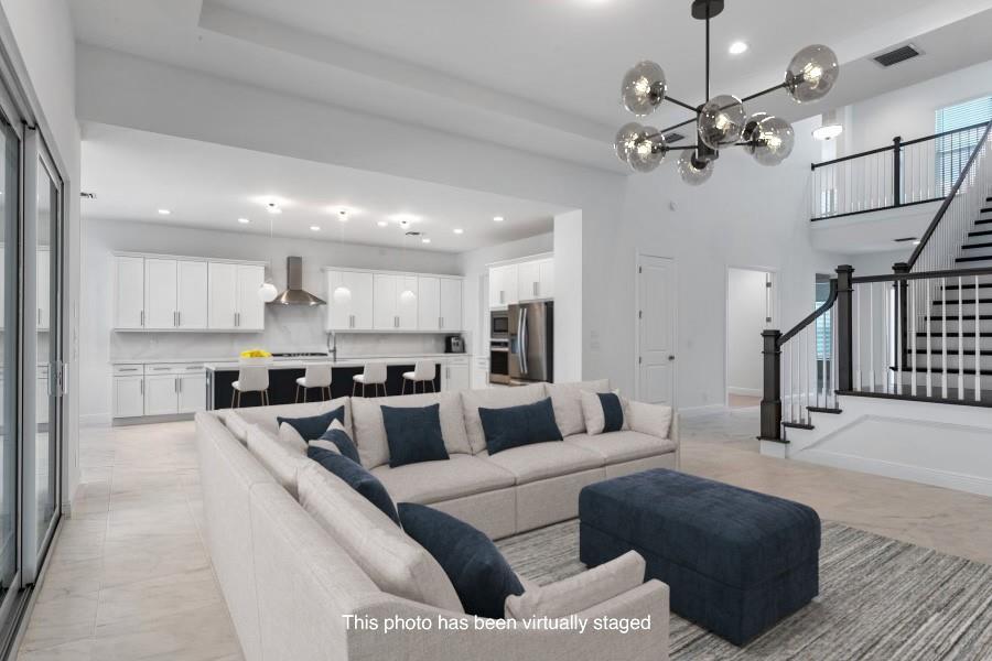 9224 Crestview Cir