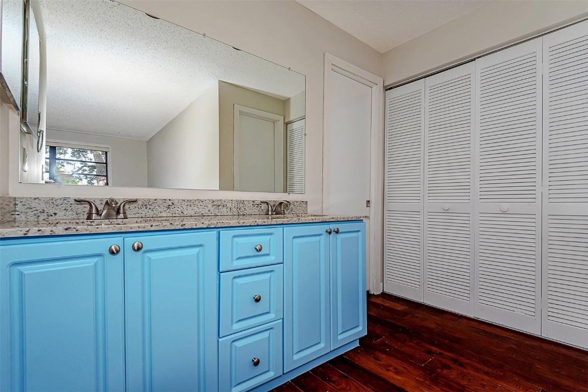 FAIRWAY COVE - Residential