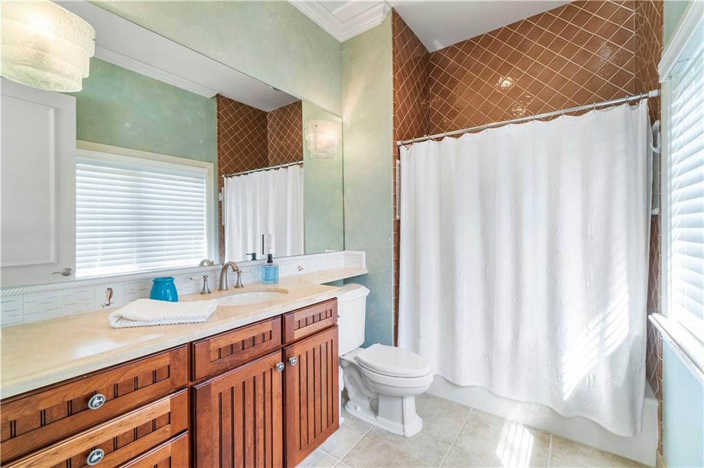 Hillsboro Harbor - Residential