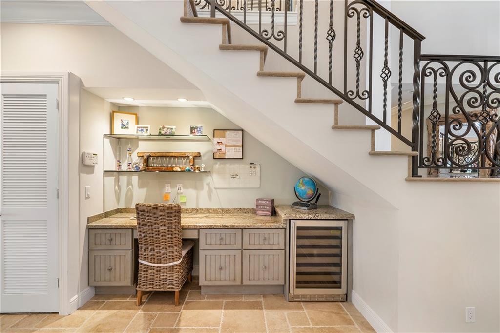 Hillsboro Harbor - Residential