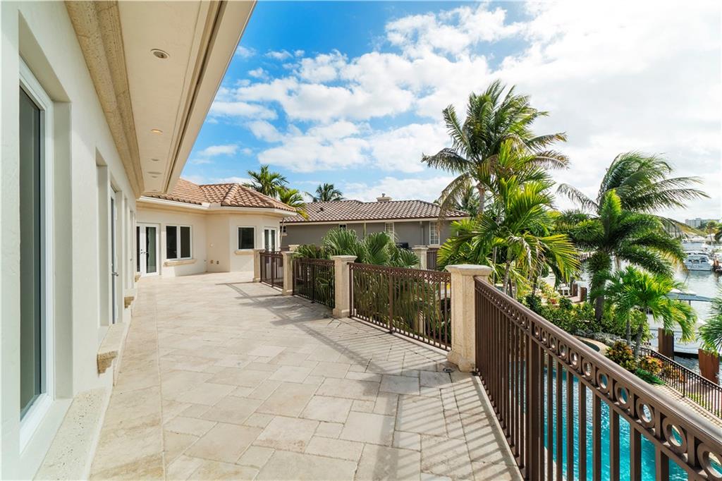 Hillsboro Harbor - Residential