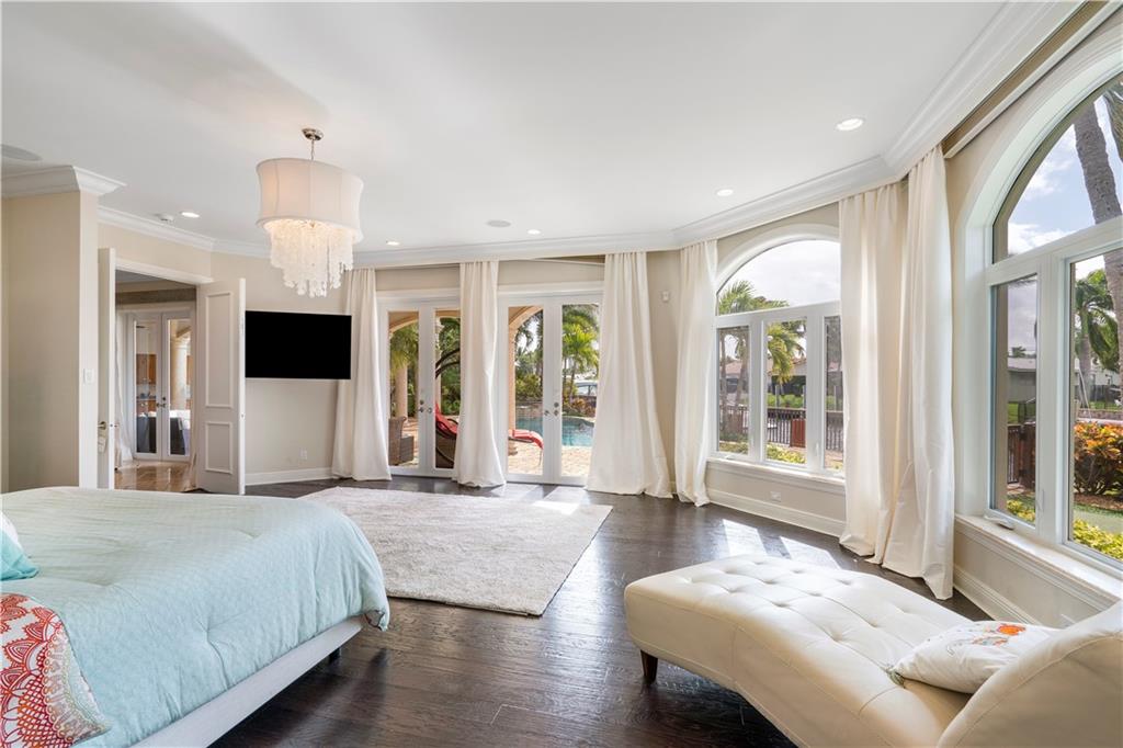 Hillsboro Harbor - Residential