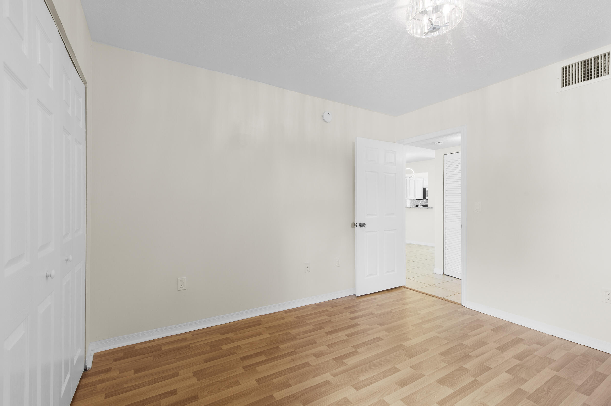 COVE AT FRENCH VILLAS - Residential