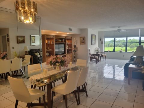 Condominium in Coconut Creek FL 2767 Carambola Cir 9.jpg