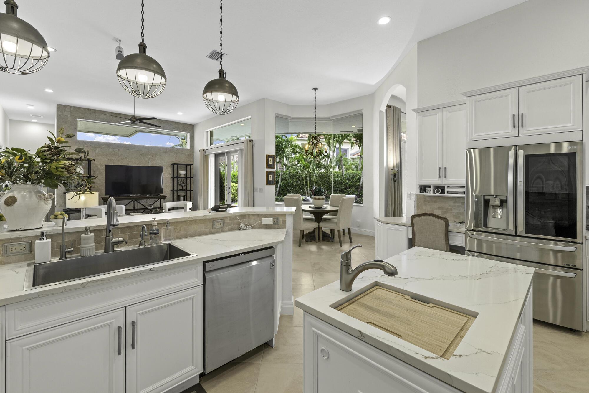 EQUESTRIAN CLUB - Residential