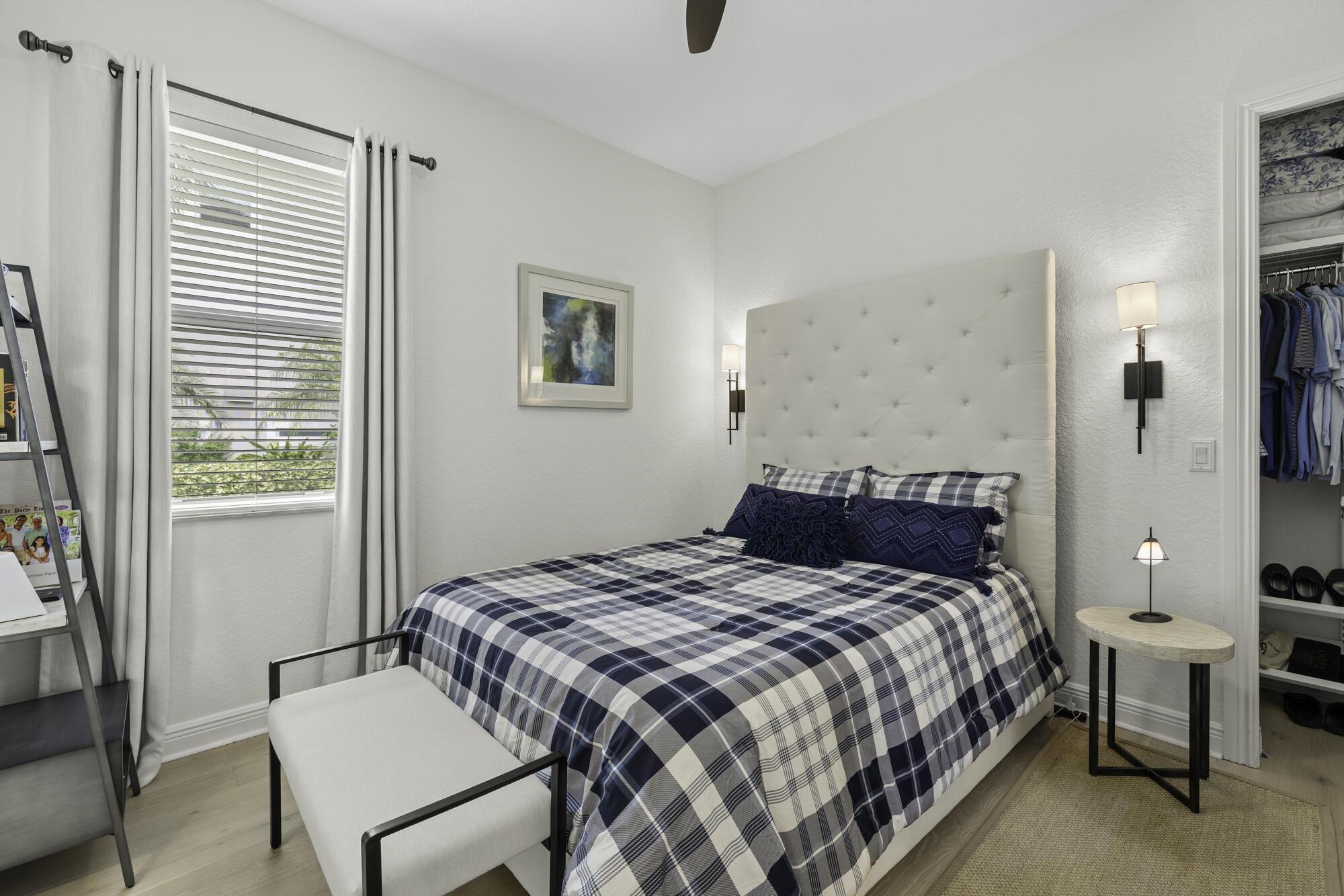 EQUESTRIAN CLUB - Residential