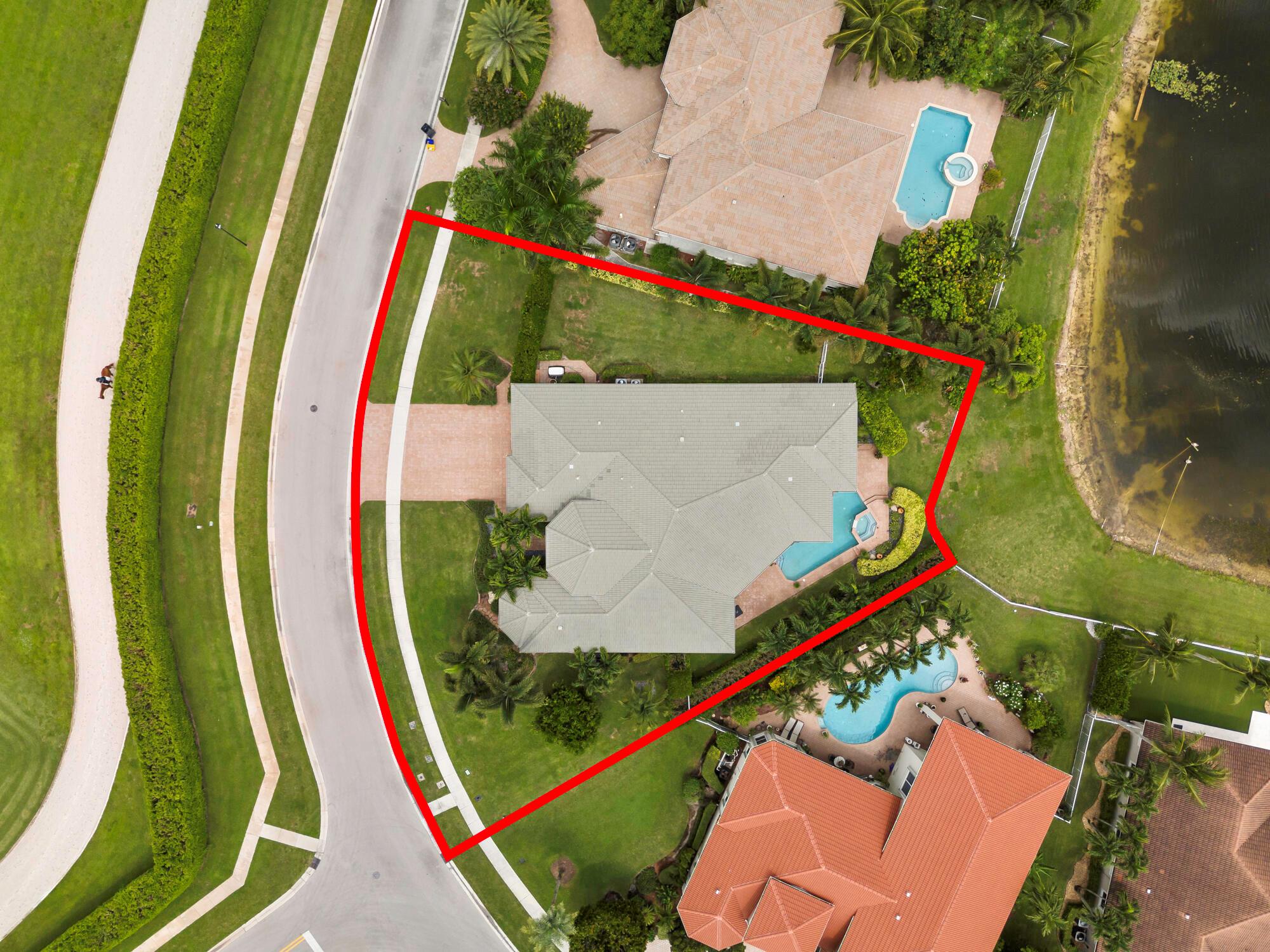 EQUESTRIAN CLUB - Residential
