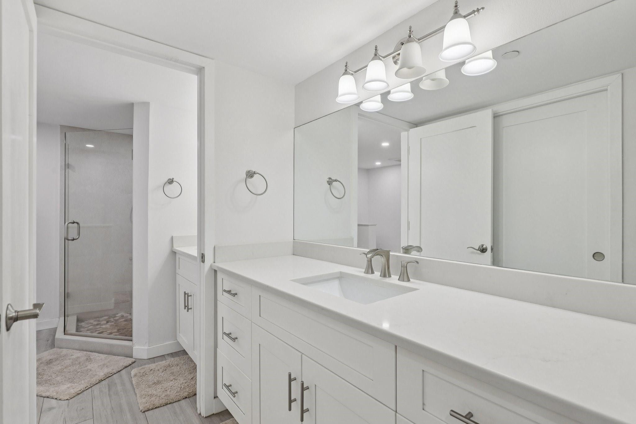 Island Point Condominium - Residential