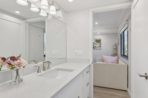 Tiny photo for 665 SE 21st Avenue #107, Deerfield Beach, FL 33441 (MLS # F10555267)