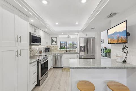 Tiny photo for 665 SE 21st Avenue #107, Deerfield Beach, FL 33441 (MLS # F10555267)