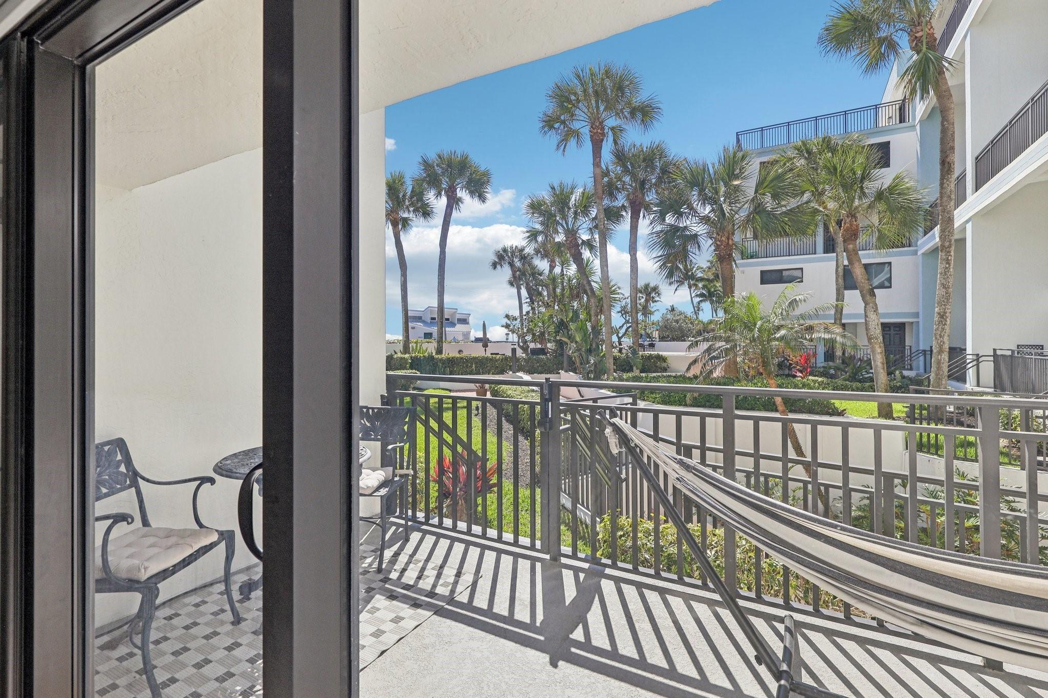 Island Point Condominium - Residential