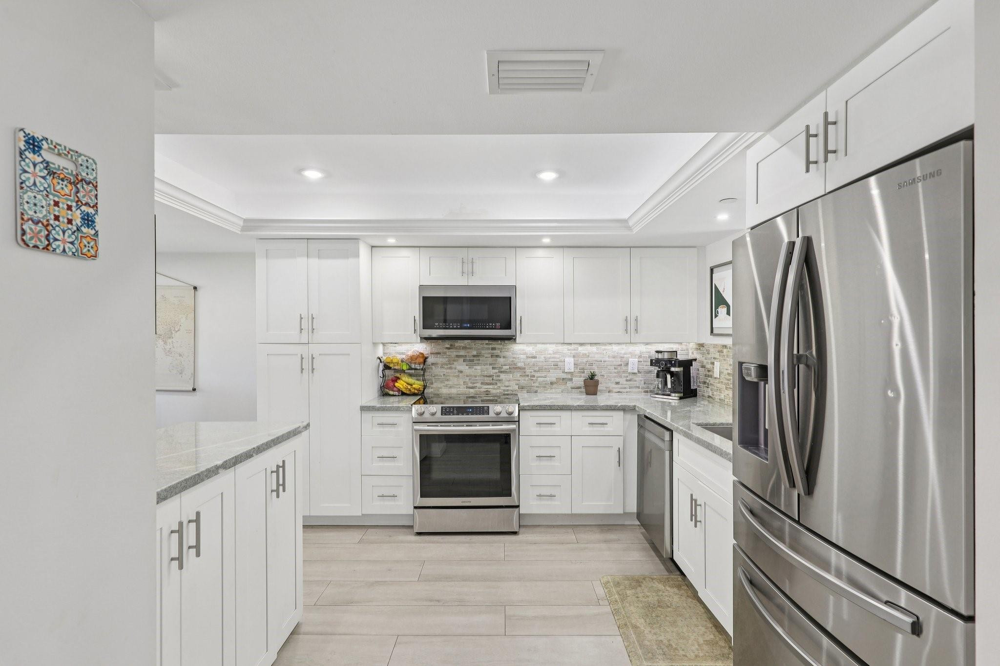 Island Point Condominium - Residential