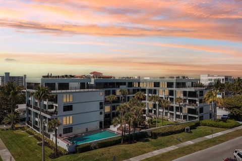 Tiny photo for 665 SE 21st Avenue #107, Deerfield Beach, FL 33441 (MLS # F10555267)