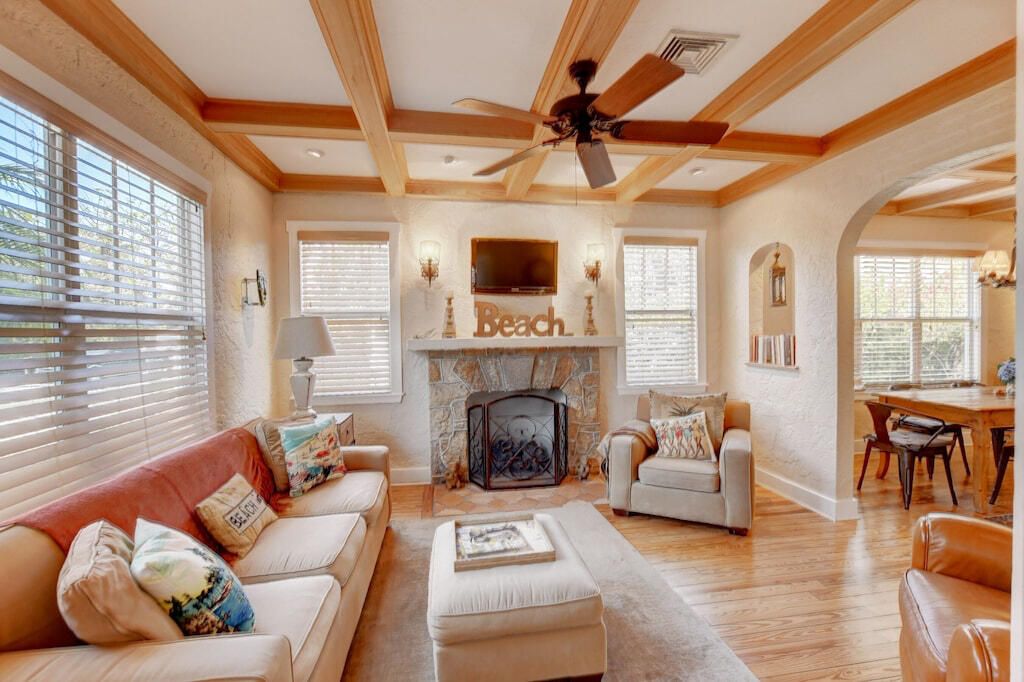 Photo of 241 Royal Court, Delray Beach, FL 33444 (MLS # R11084147)