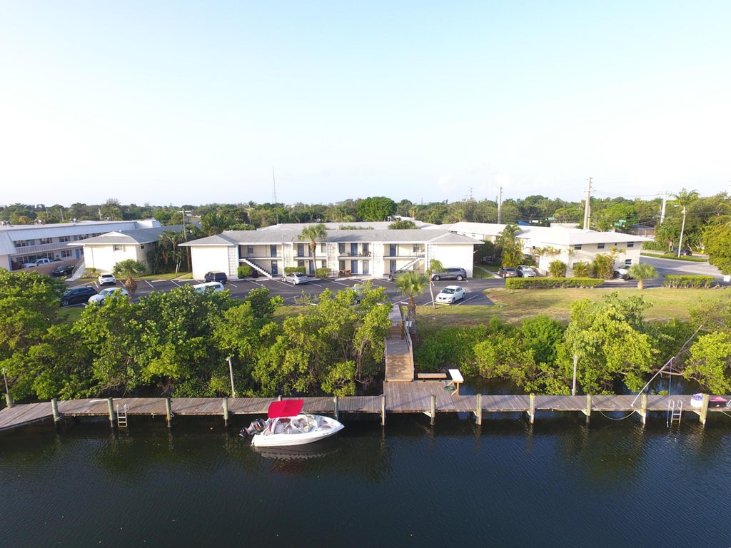 Photo of 510 Prosperity Farms Road #7B, North Palm Beach, FL 33408 (MLS # B26082437)
