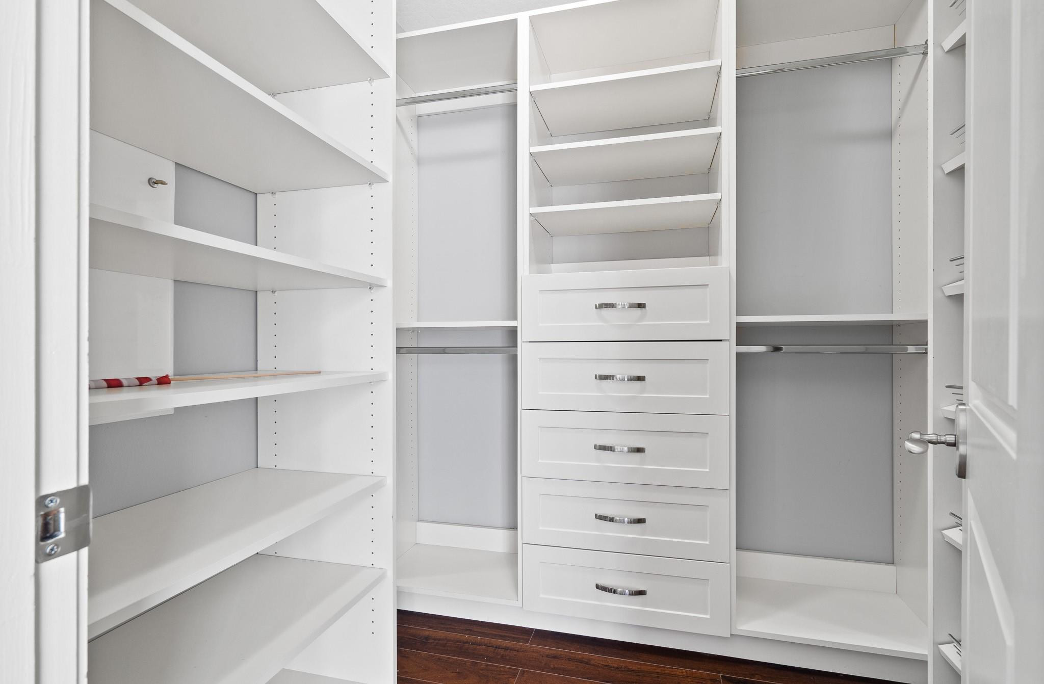 9 Lakeridge - Residential