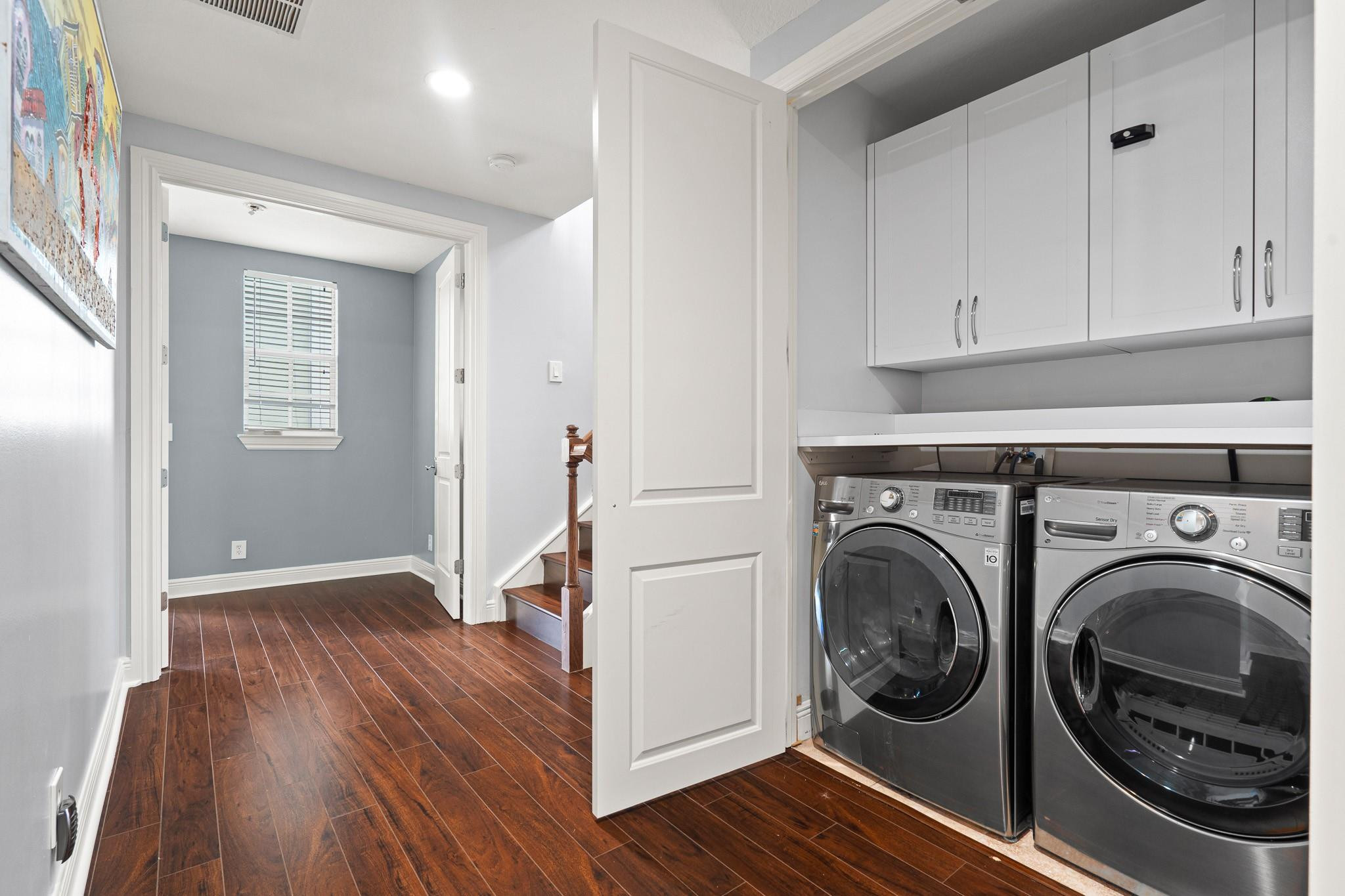 9 Lakeridge - Residential