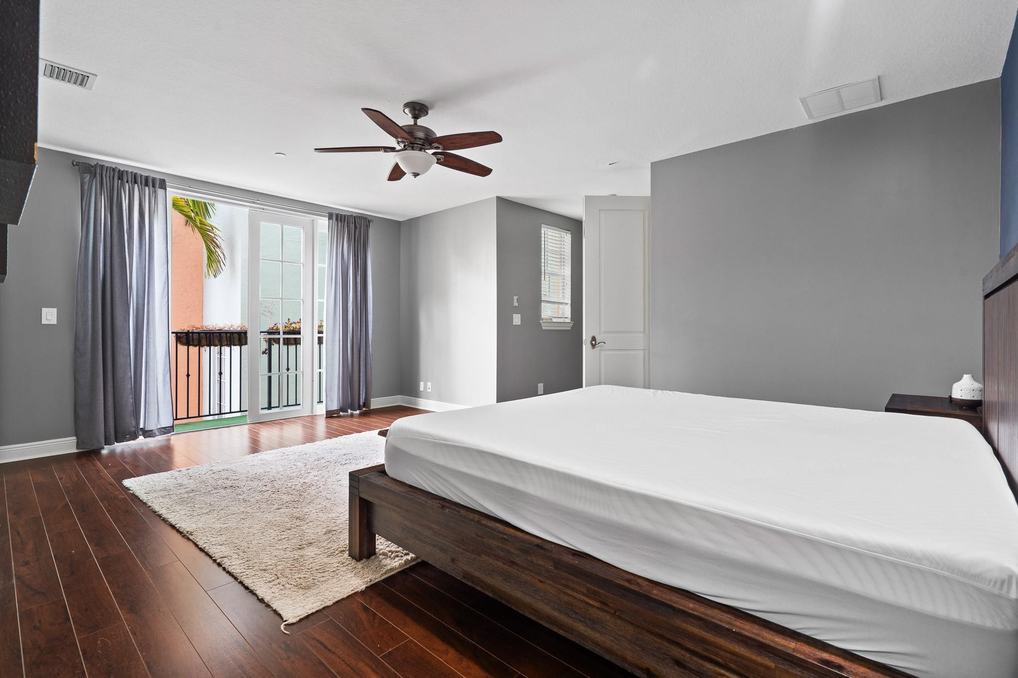 9 Lakeridge - Residential