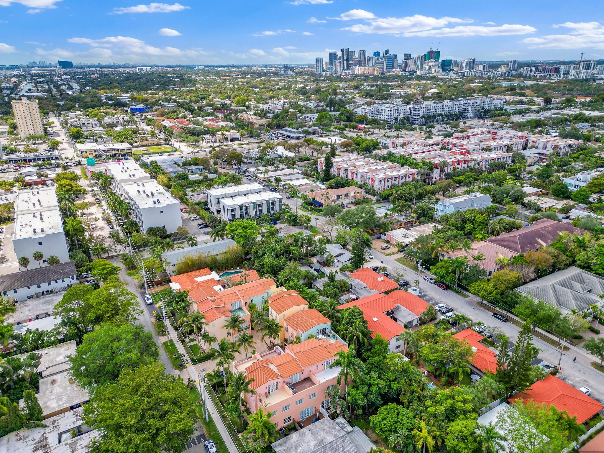 9 Lakeridge - Residential