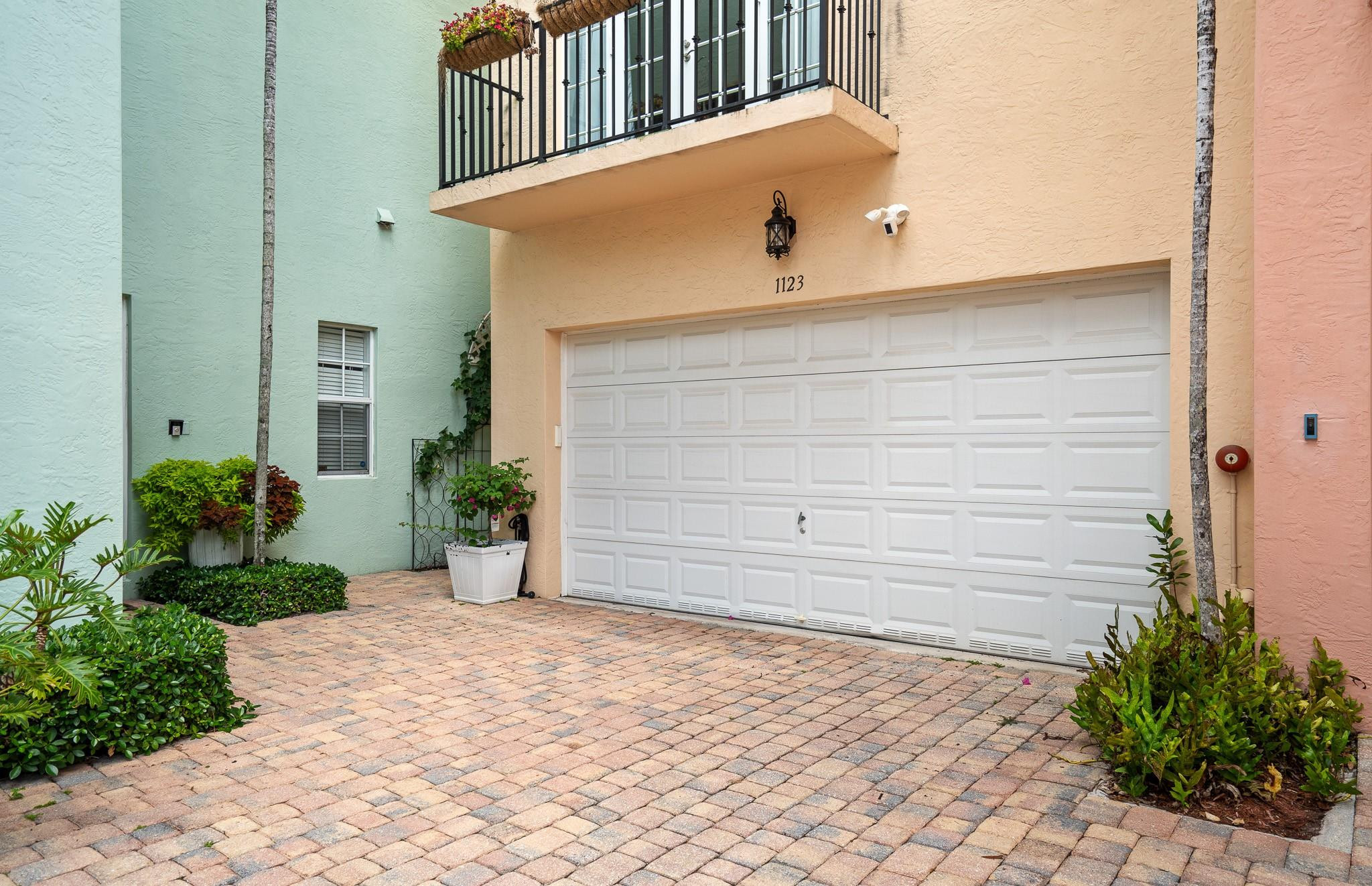 9 Lakeridge - Residential