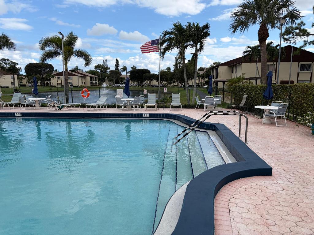 LA PINATA CONDO - Residential