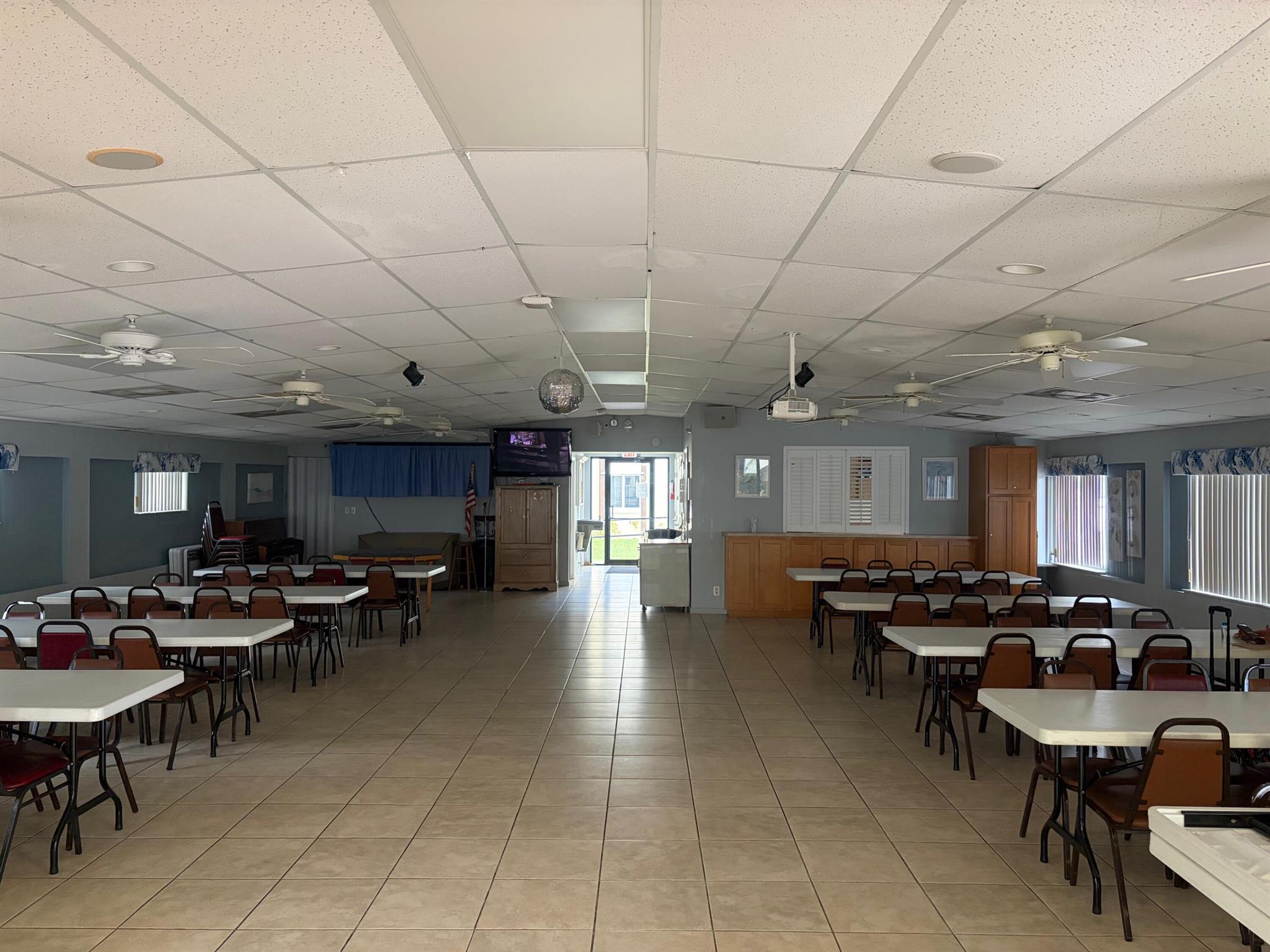 LA PINATA CONDO - Residential