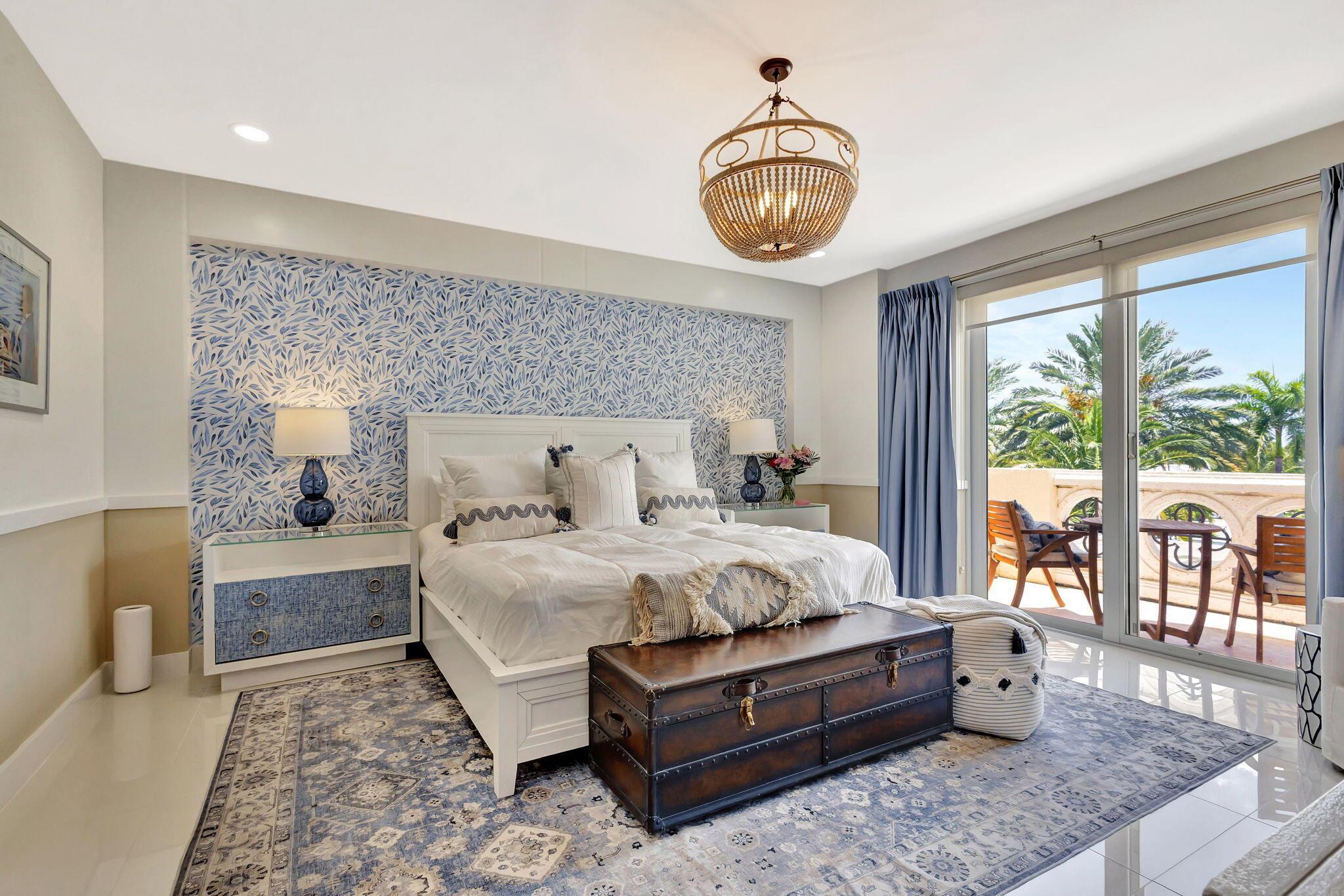 DOLCE VITA CONDO - Residential