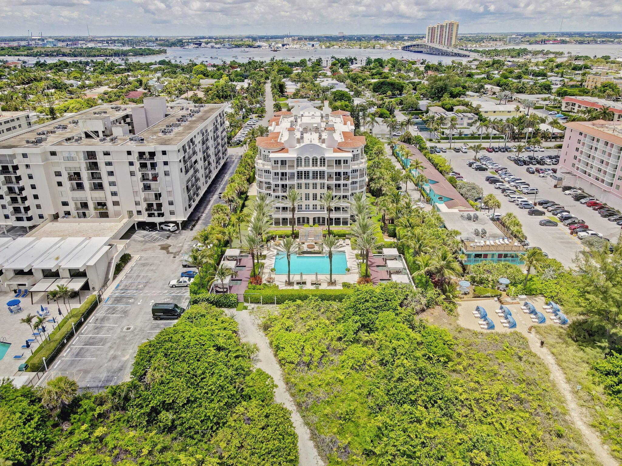 DOLCE VITA CONDO - Residential