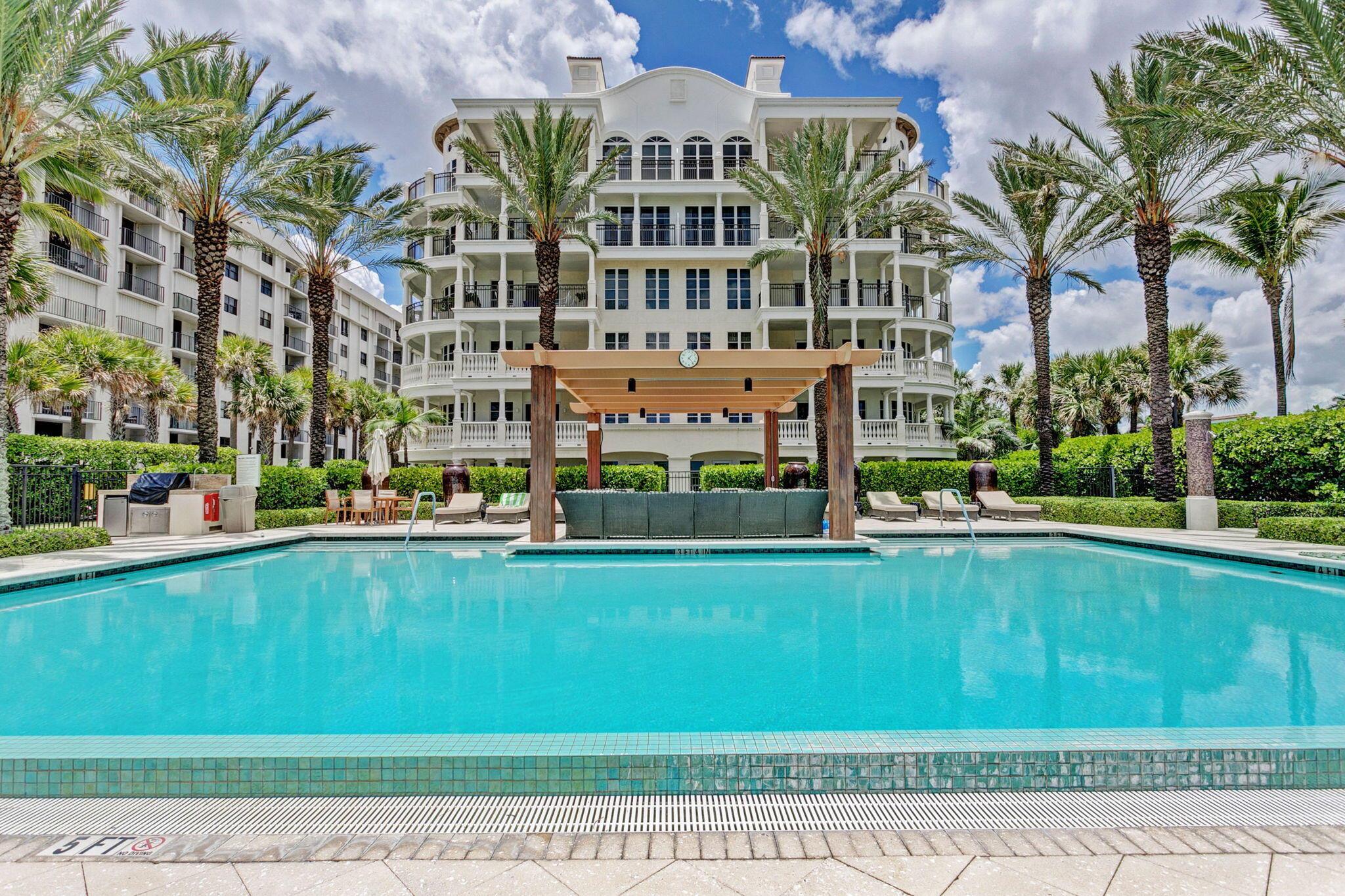 DOLCE VITA CONDO - Residential