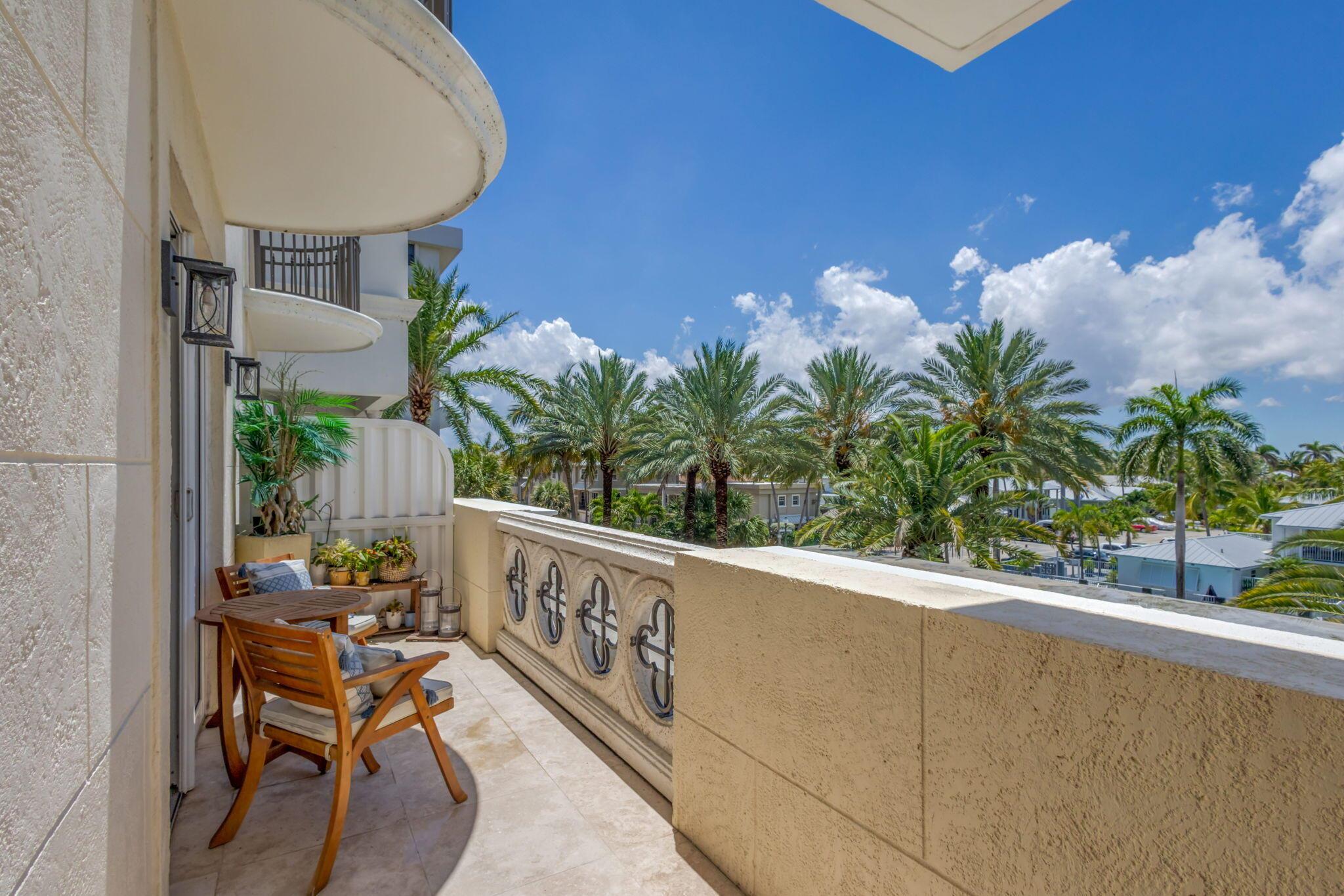 DOLCE VITA CONDO - Residential