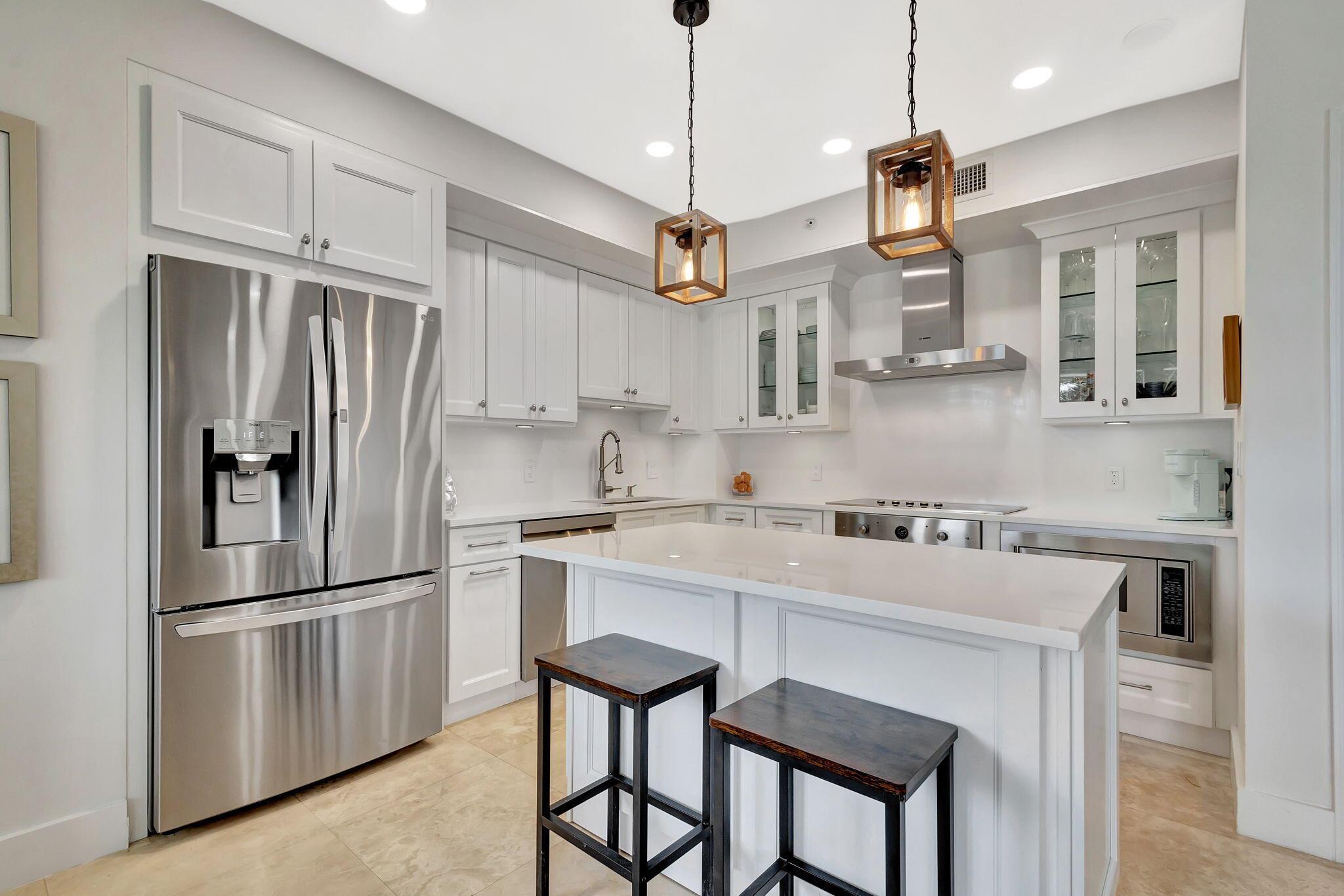 DOLCE VITA CONDO - Residential