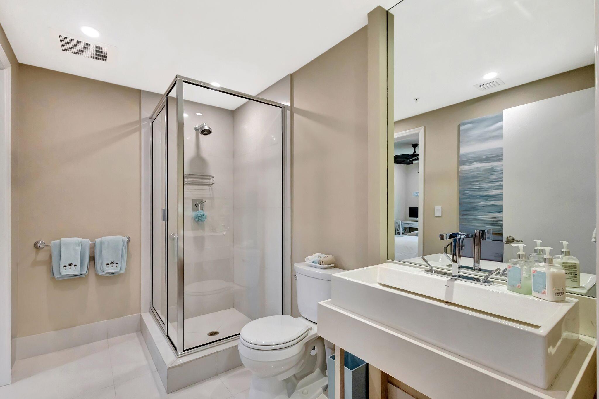 DOLCE VITA CONDO - Residential