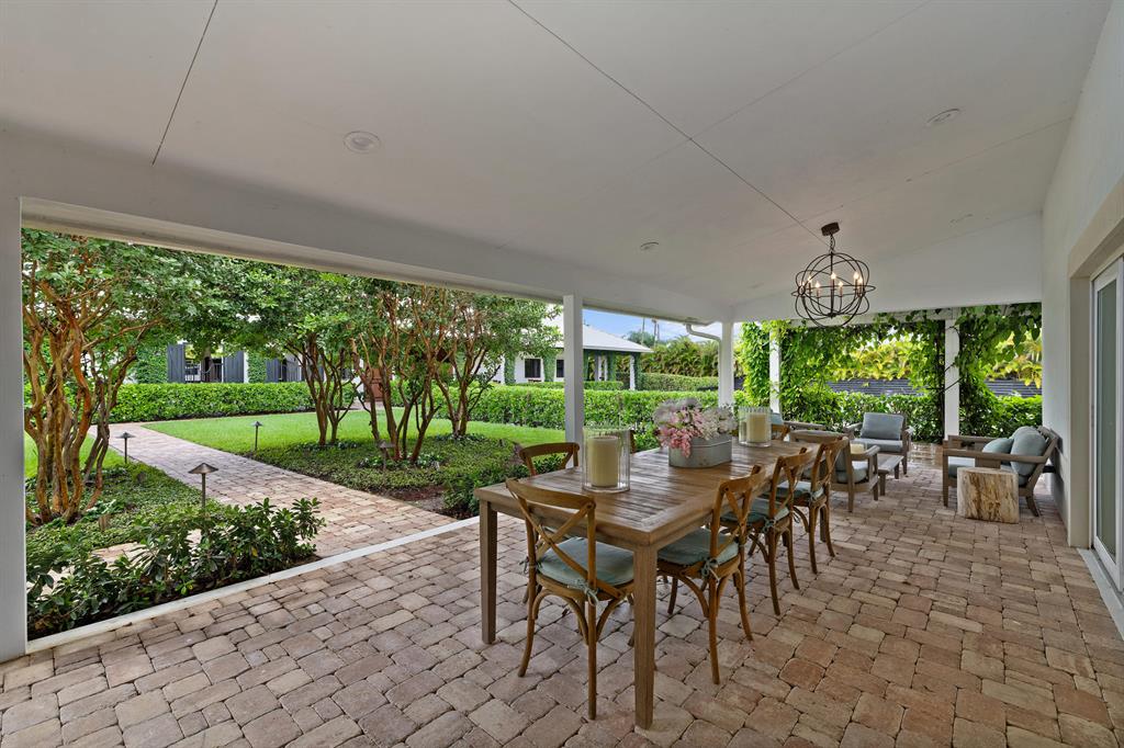 SADDLE TRAIL PARK OF WELLINGTON - Residential