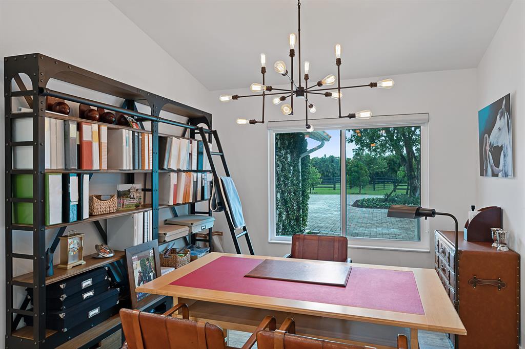 SADDLE TRAIL PARK OF WELLINGTON - Residential