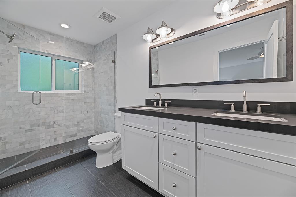 SADDLE TRAIL PARK OF WELLINGTON - Residential