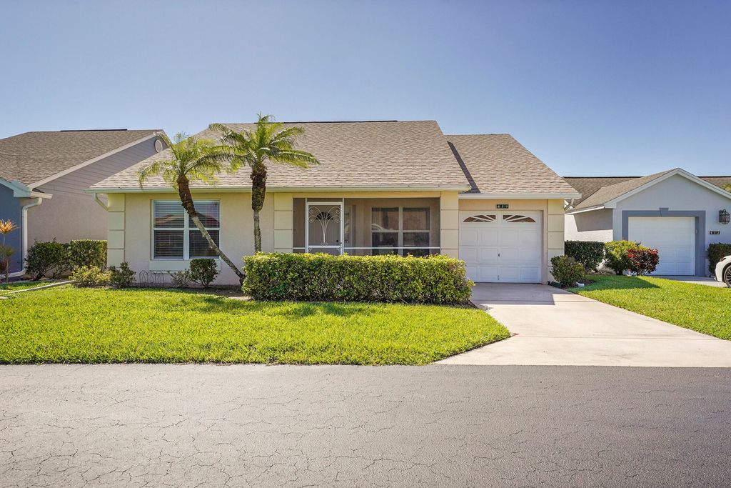 Photo of 419 NW Marsala Ter, Port Saint Lucie, FL 34986 (MLS # R10970673)