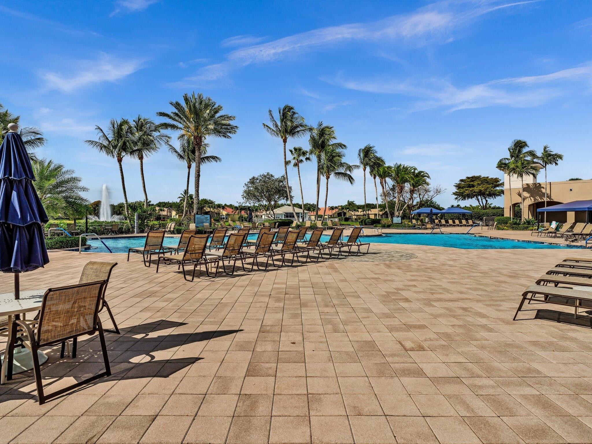 VALENCIA POINTE - Residential