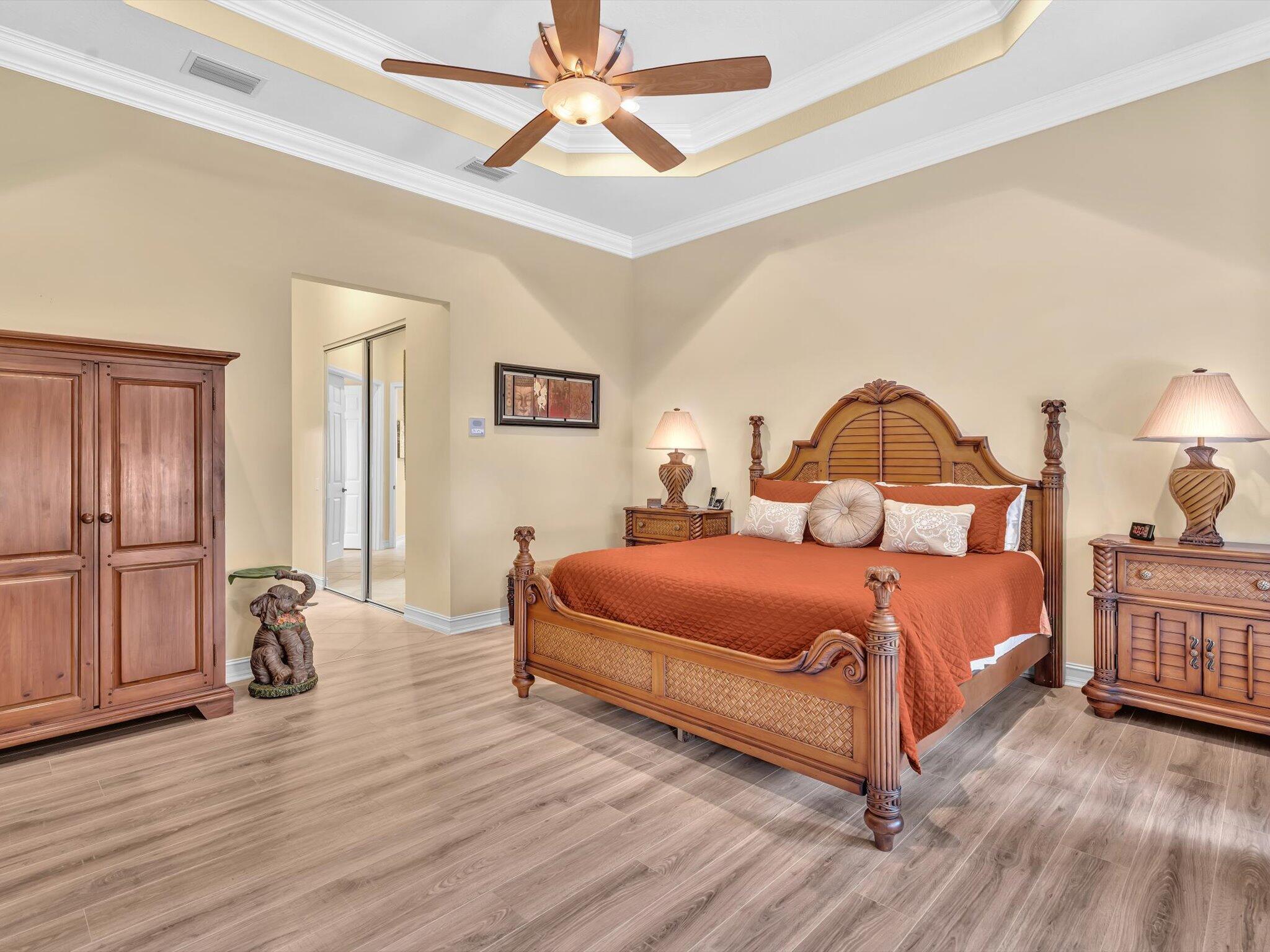 VALENCIA POINTE - Residential