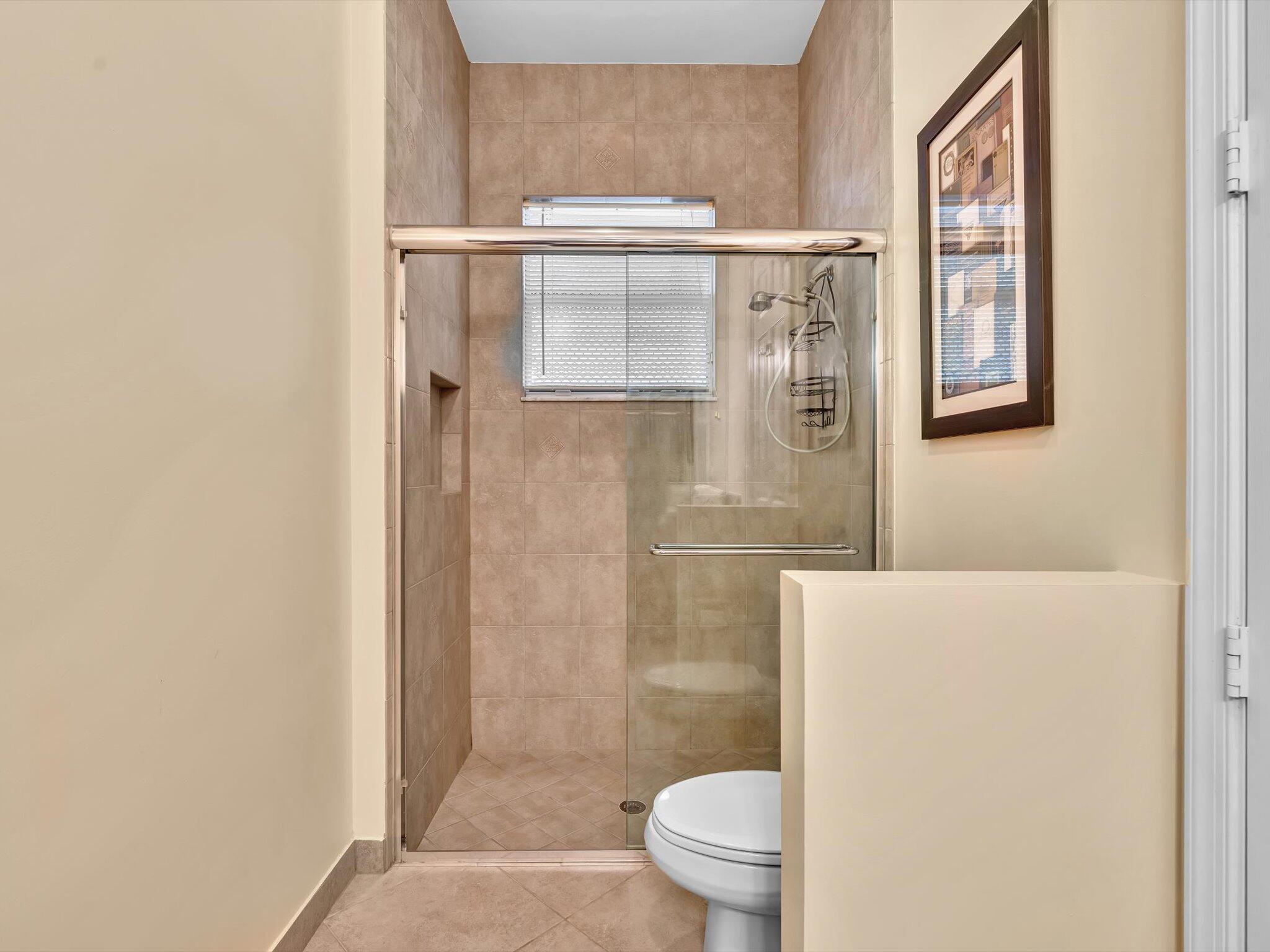 VALENCIA POINTE - Residential