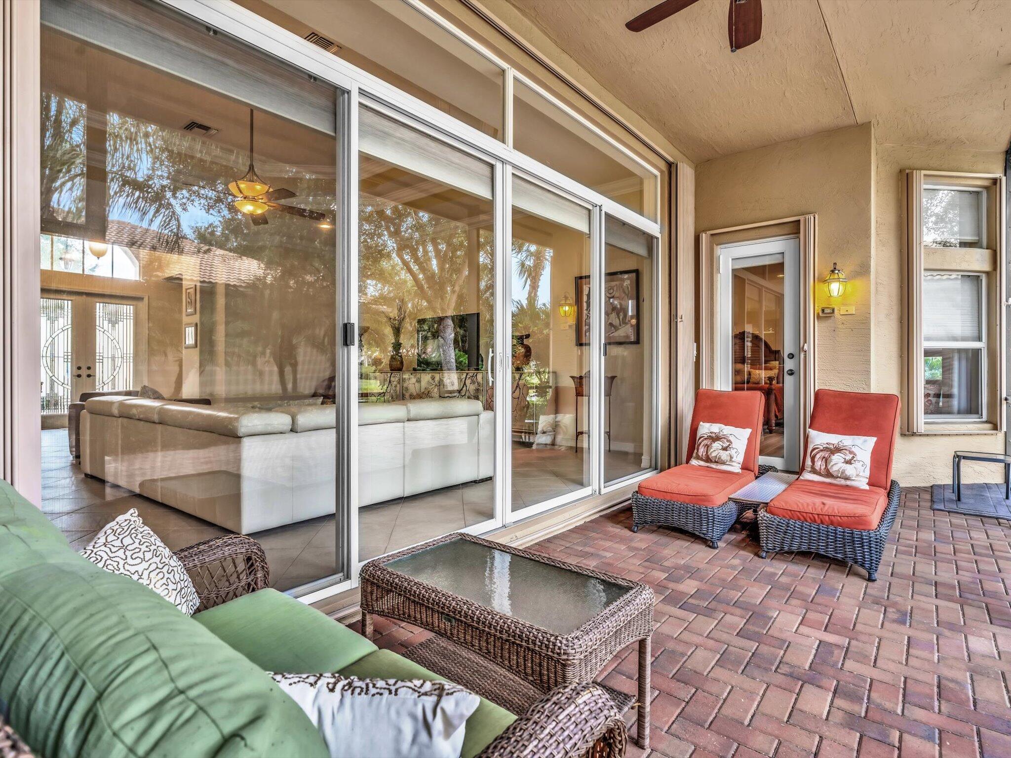 VALENCIA POINTE - Residential