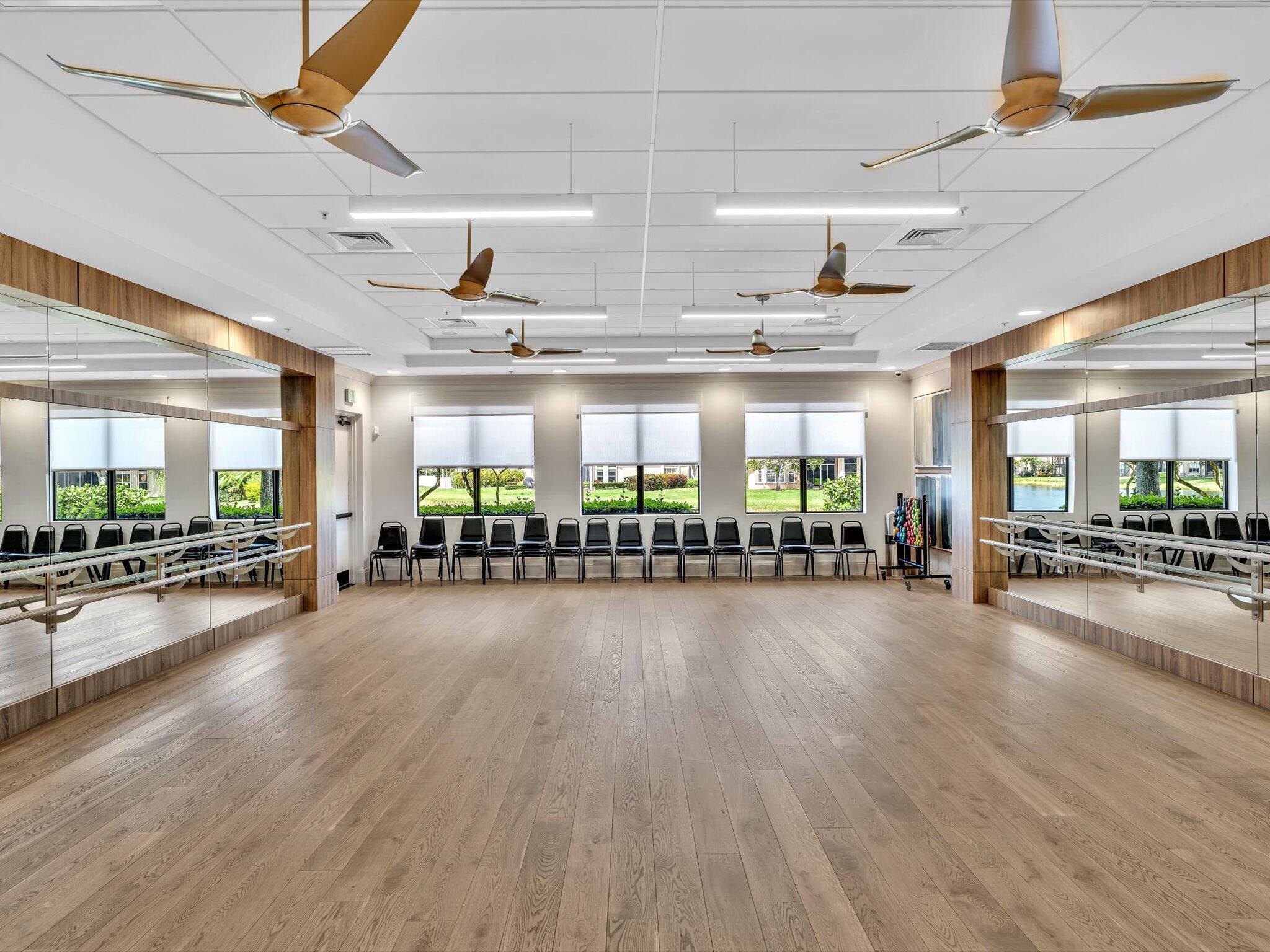 VALENCIA POINTE - Residential