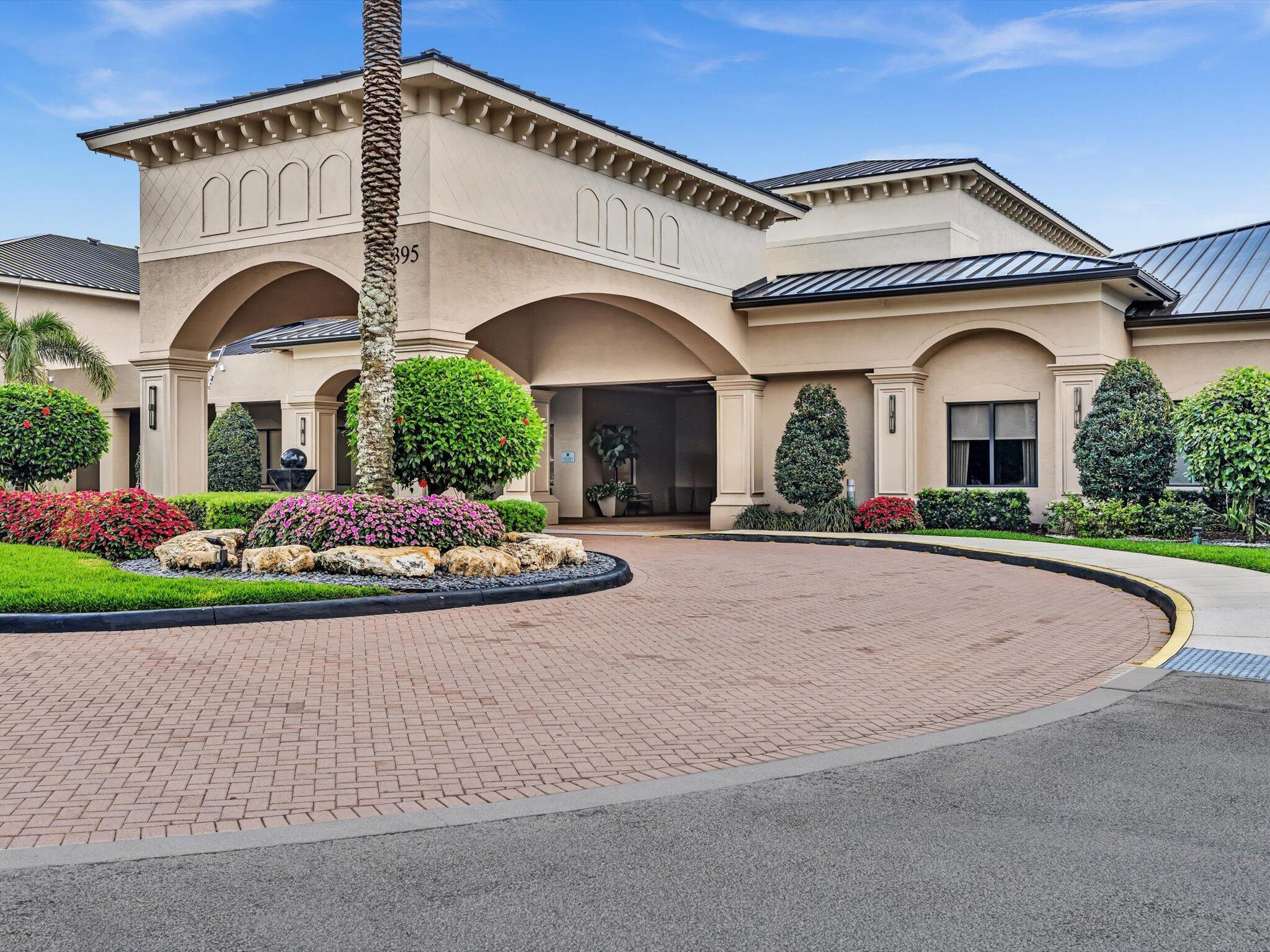 VALENCIA POINTE - Residential