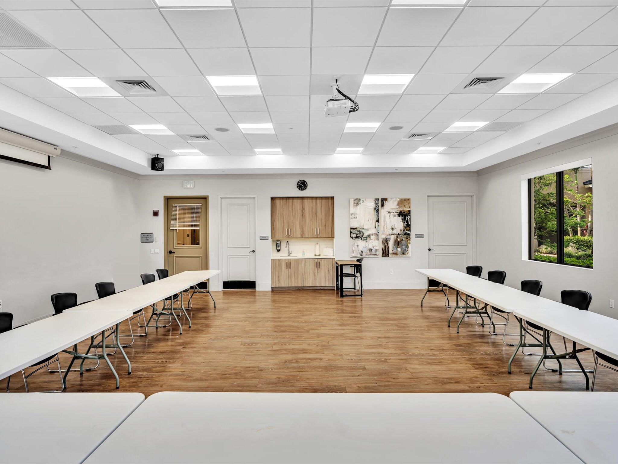 VALENCIA POINTE - Residential