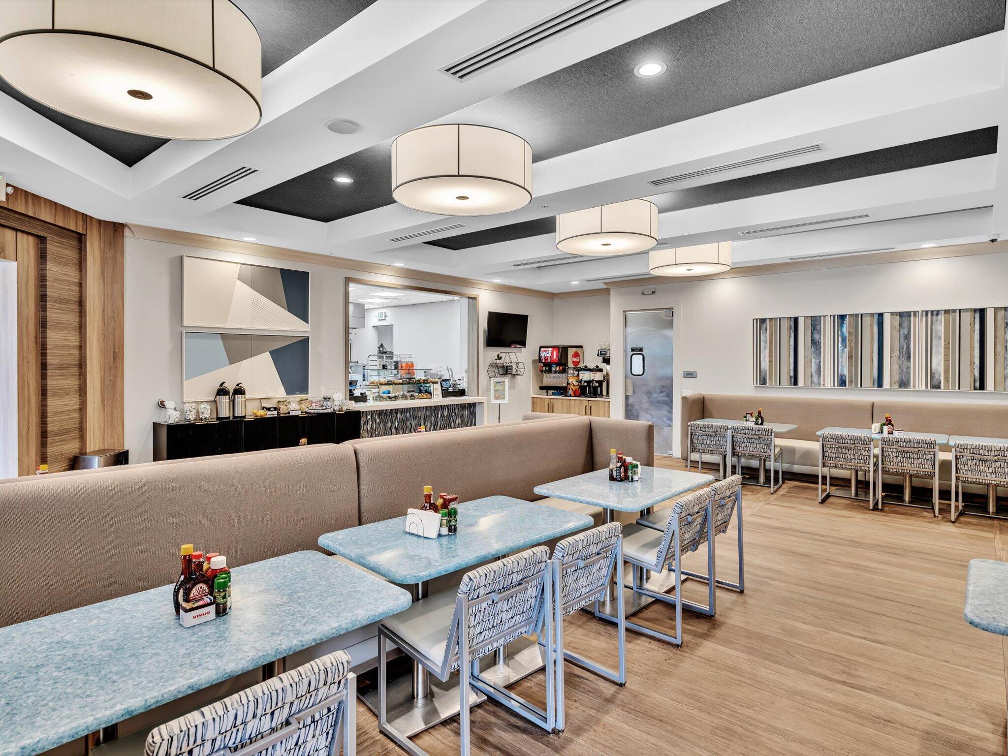 VALENCIA POINTE - Residential