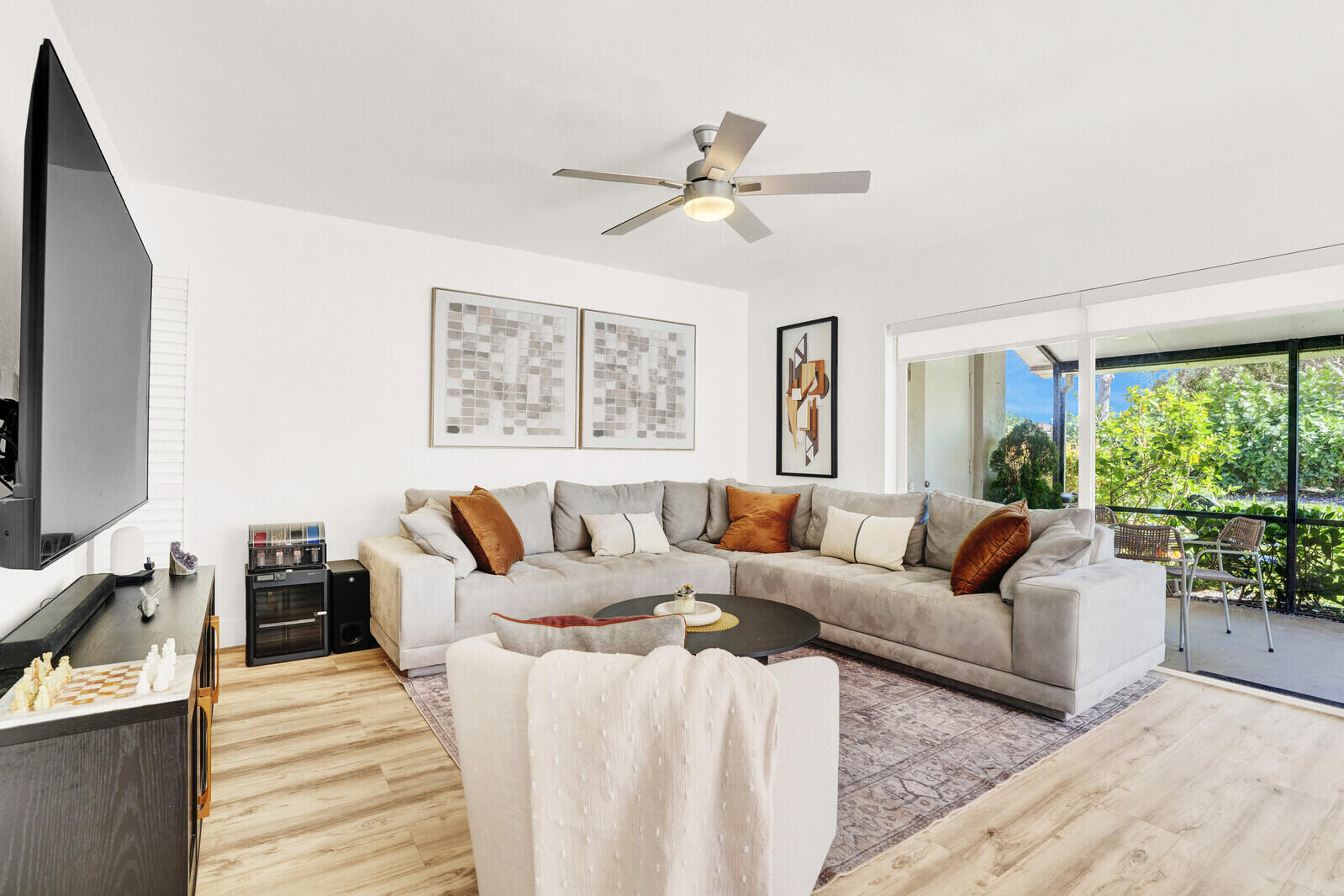 OLYMPIA & YORK RESIDENTIAL PLAT - Residential