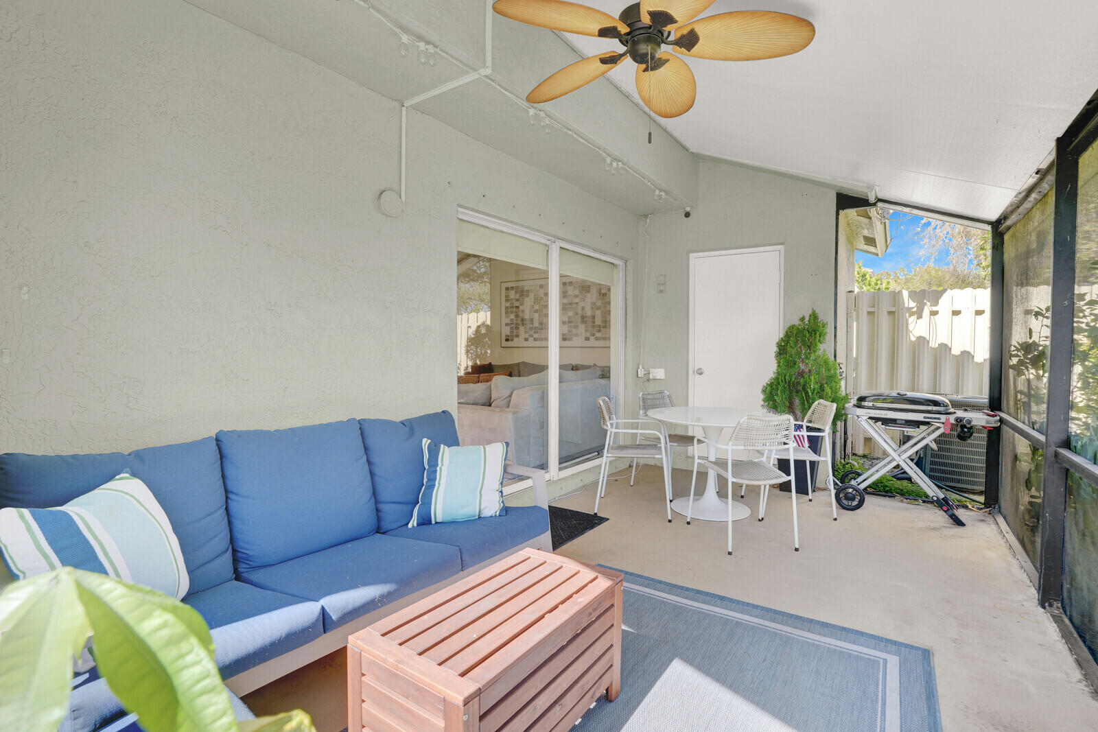 OLYMPIA & YORK RESIDENTIAL PLAT - Residential